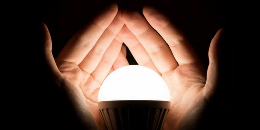 What the Big Box Stores Won't Tell You About LEDs - The Lightbulb